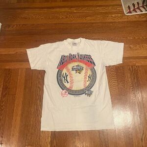 1998 New York Yankees World‎ Series tee shirt